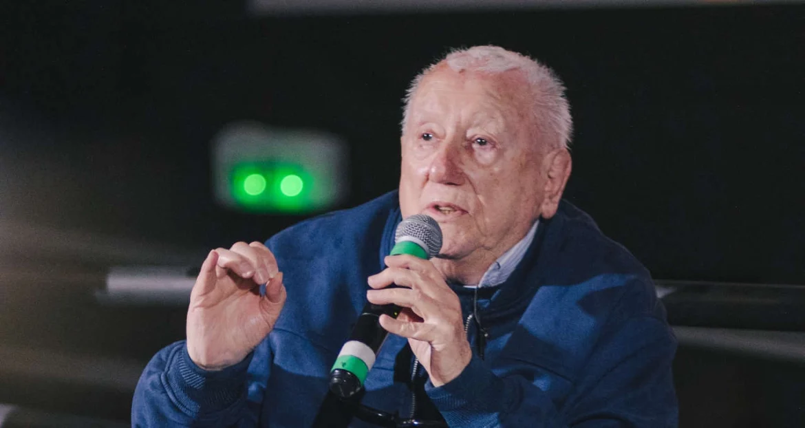 Barsi ganhou R$ 1 bilhão com estratégia simples: descubra se funciona AINDA em 2025. Buy and hold, dividendos, ações pagadoras, empresas sólidas, paciência e se método continua válido. Análise completa.